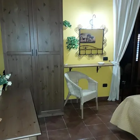 Le Tre Caravelle Oda ve Kahvaltı Trabia